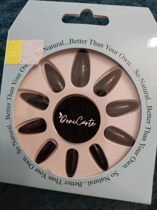 Paznokcie tipsy premium czarne przezroczyste