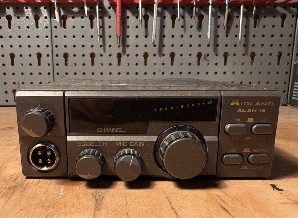 Cbradio Midland Alan18