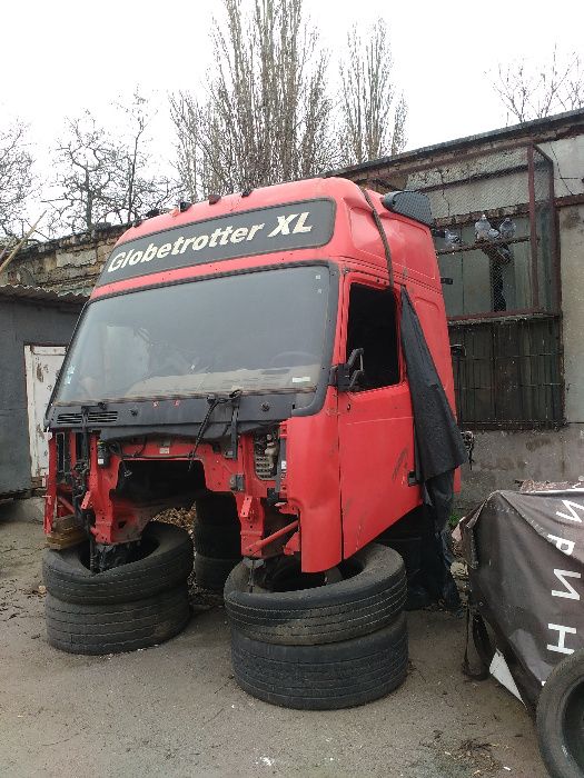Кабина Volvo FH12