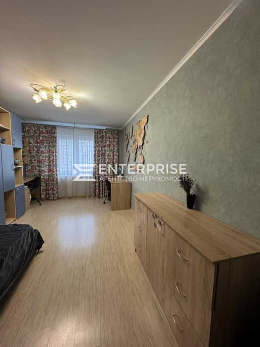 Продаж 3к квартири, ремонт вул. Милославська Троєщина Деснянський р-н