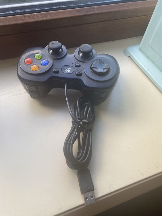 Игровой джойстик