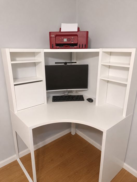 Biurko narożne Ikea białe