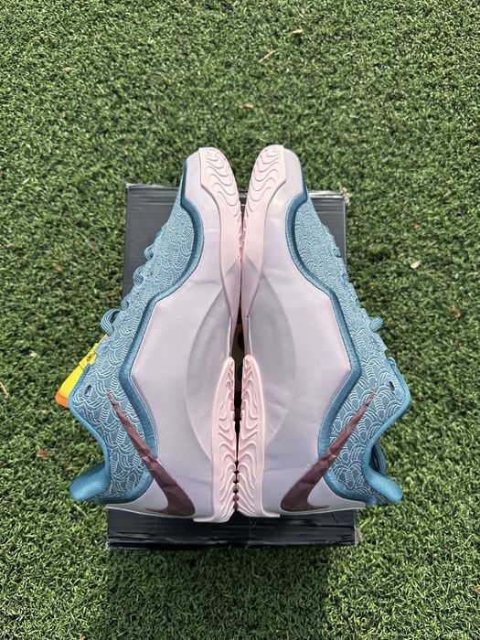 Баскетбольные кроссовки Nike LeBrone 23