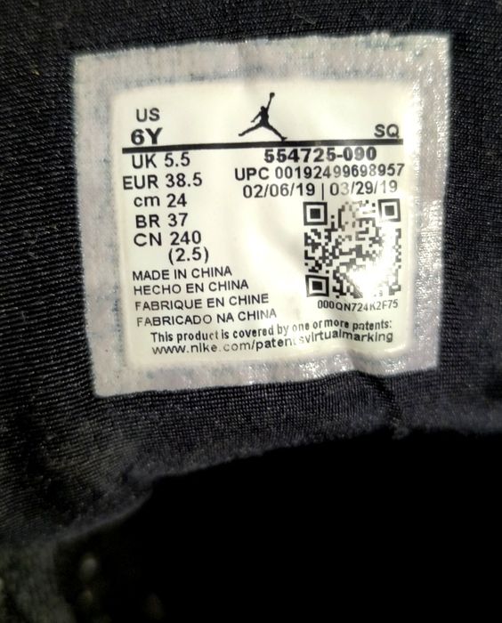 NIKE AIR JORDAN 1 MID rozmiar 38,5 EUR / 5,5 UK czarne używane