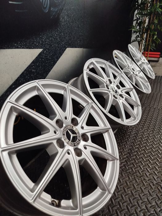 Jantes 16" Originais Mercedes A , CLA , Vito