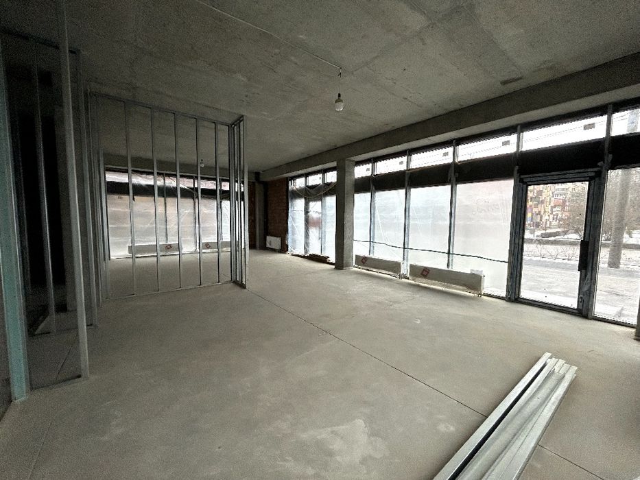 Оренда комерційного приміщення ЖК "Маршал" бульвар Слави,2Г