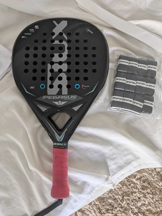 SIUX PEGASUS 1K EDIÇÃO LIMITADA, como nova