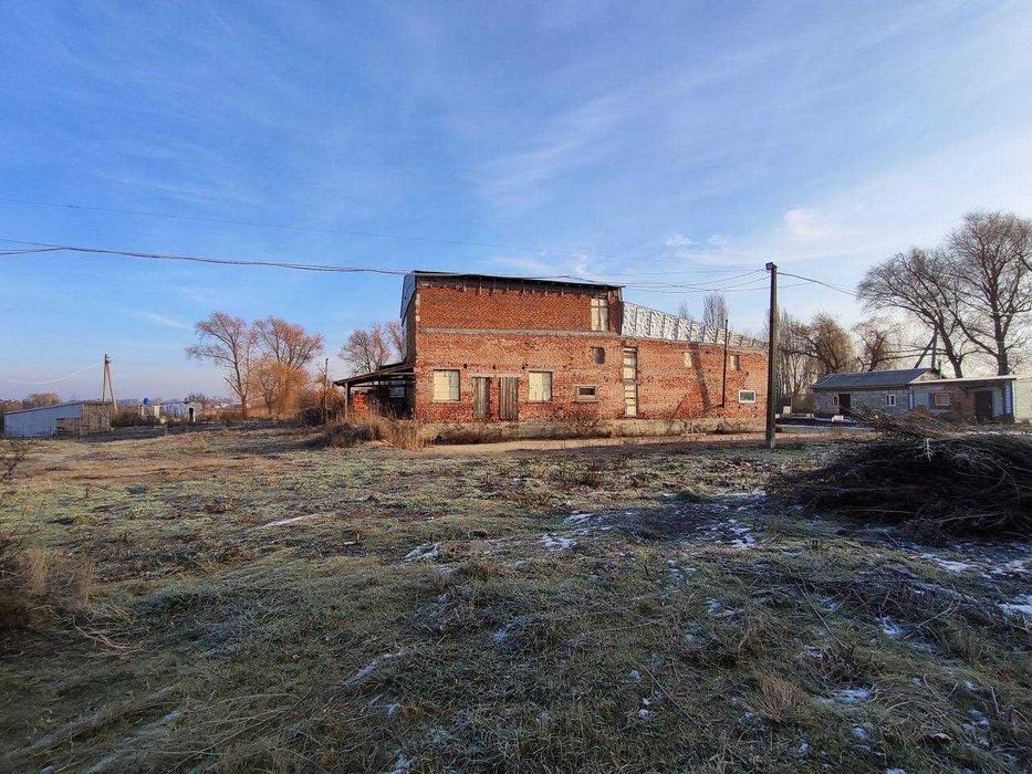 Продаж виробничого приміщення в Попільні