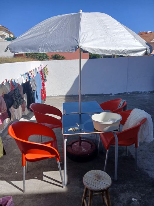 Apartamento T1 c/ TERRAÇO - casal de cambra
