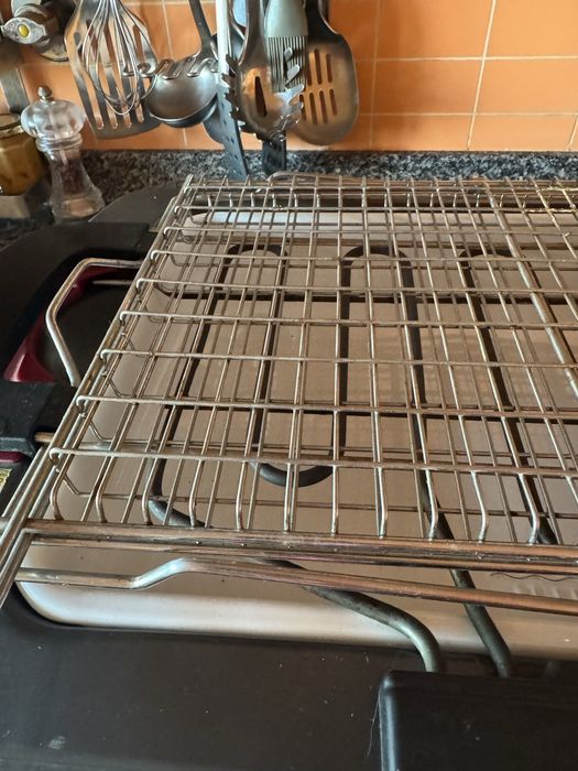 Grelhador DeLonghi