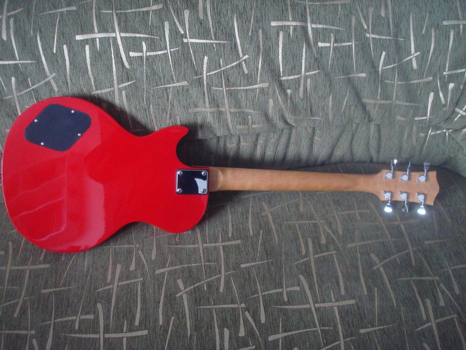 Продам электрогитару Harley Benton, Epiphone, J&D