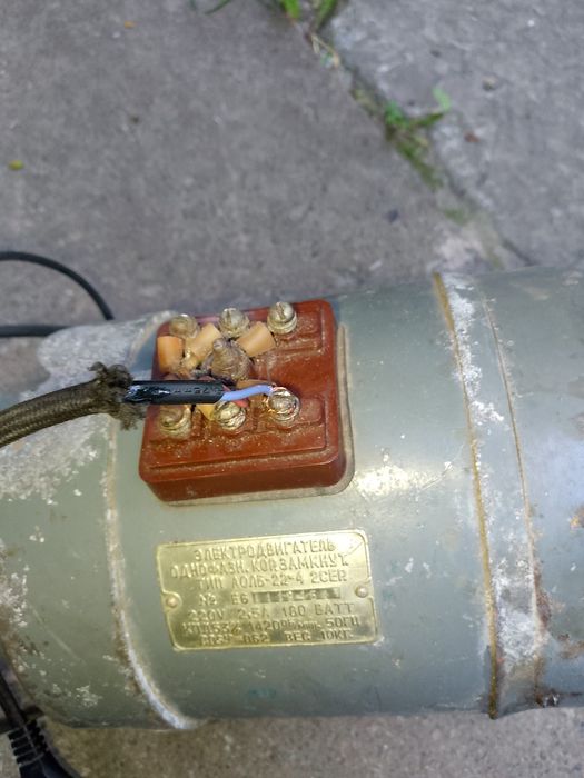 Продам мотор б/у.