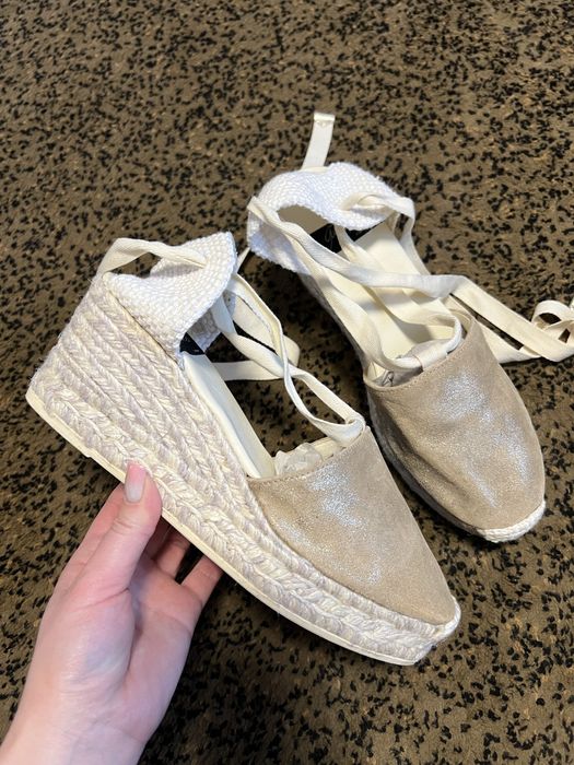 Босоніжки від 40-41 розміру