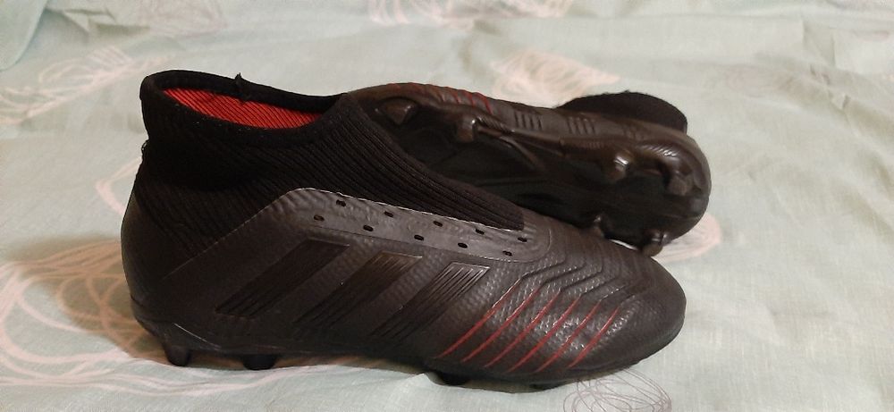 Продам бутсы, размер по стельке 23 см