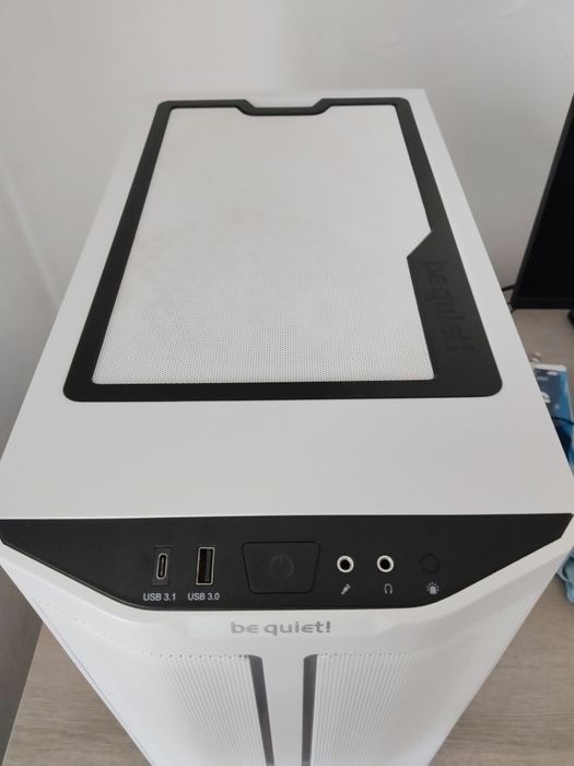 Продам корпус Be quite DX500+3шт кулера Be quite Silent wings 4