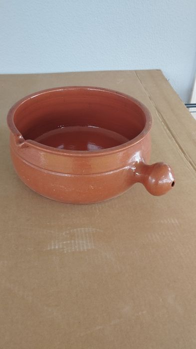 Various clay pieces.444868995182110720