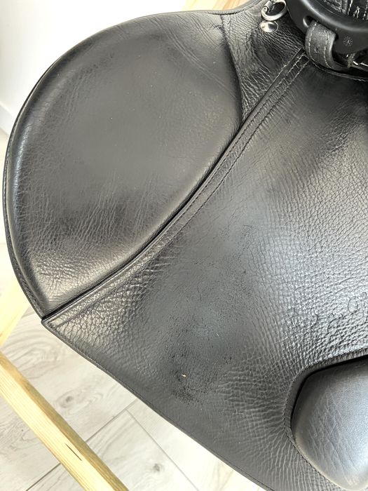 Siodło 17,5 M/L Wełna Daw Mag Ch&W De Luxe 17,5/33 skokowe