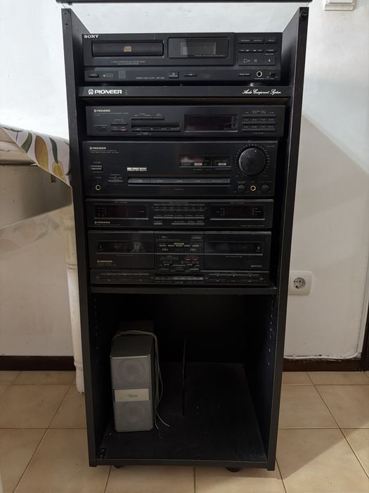 Radio Pioneer Antigo