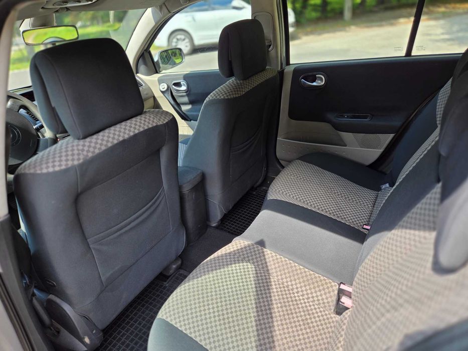 Renault Megane 1.5 dCi авто