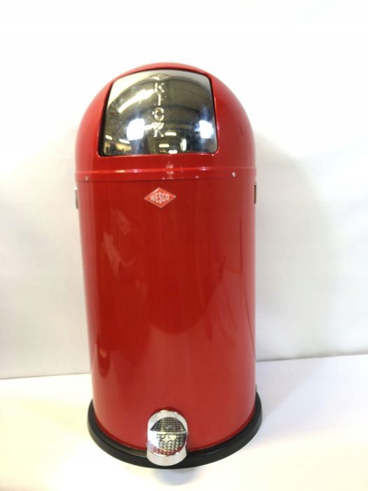 Czerwony kosz na śmieci Wesco Kickboy 40L metalowy z pedałem