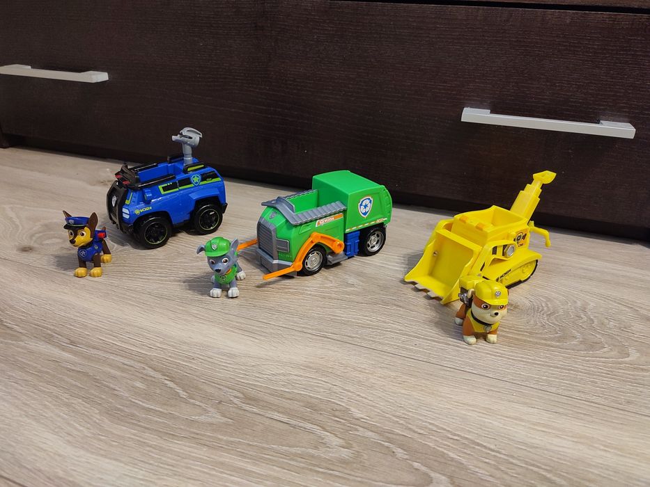 Щенячий патруль машинки з песиками