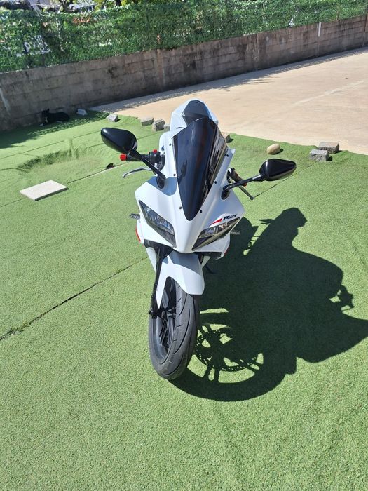 Mota Yamaha R125