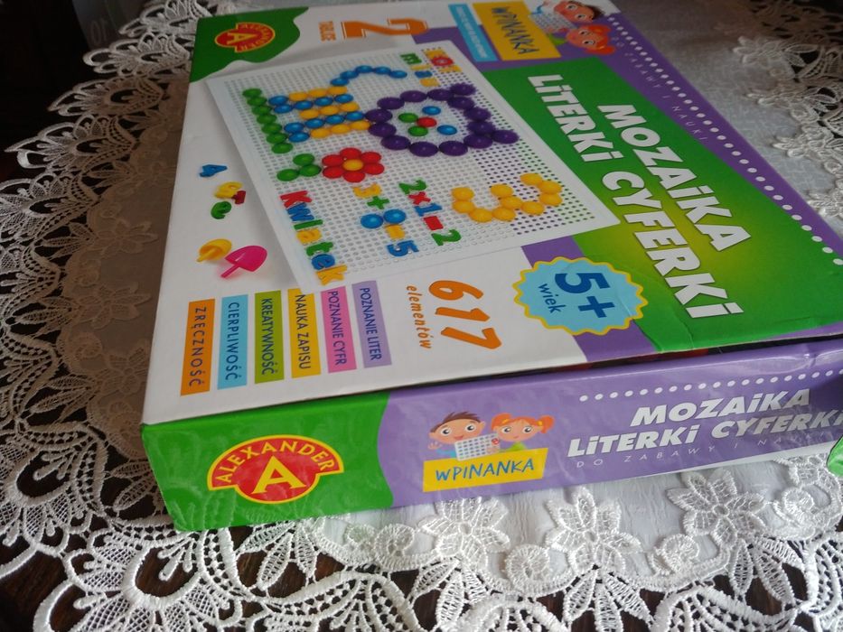 Zabawka edukacyjna wpinanka litery cyferki nowa