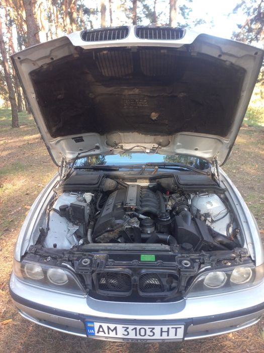 Продам BMW 520 i