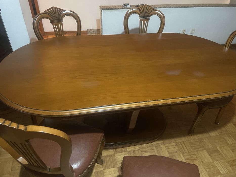 Mesa de 6 cadeiras