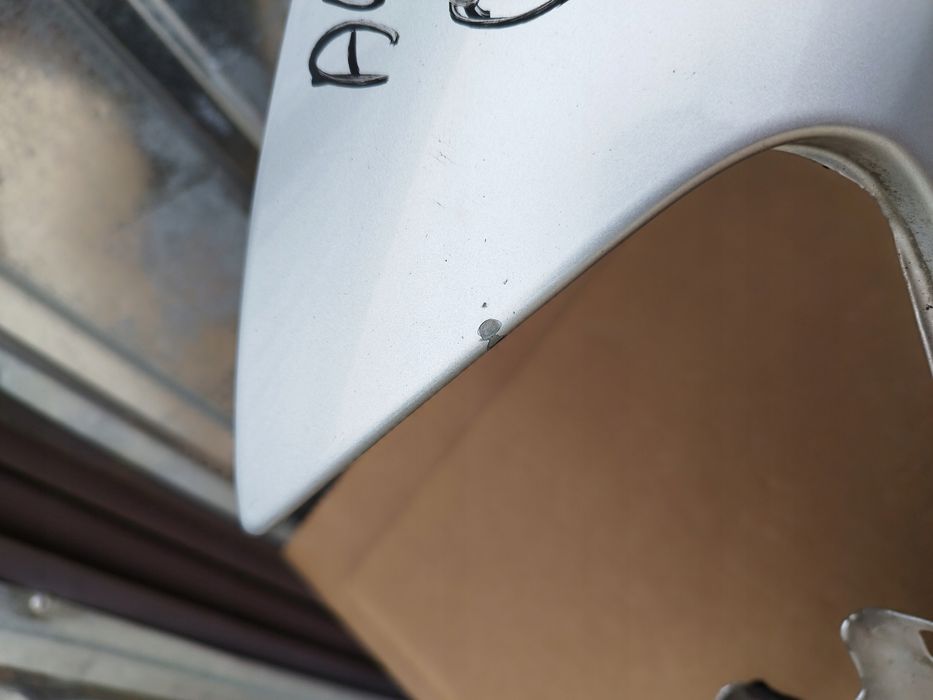 blotnik lewy przod audi a4 b7 cabrio 2004-2008 kolor ly7w