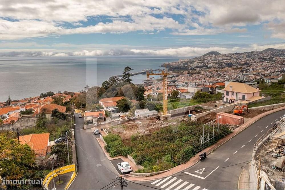 Lote de 520m2 - Quinta do Faial (Sta. Maria Maior) - Funchal