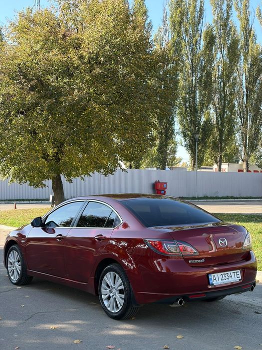 Мазда 6  2.0  Автомат