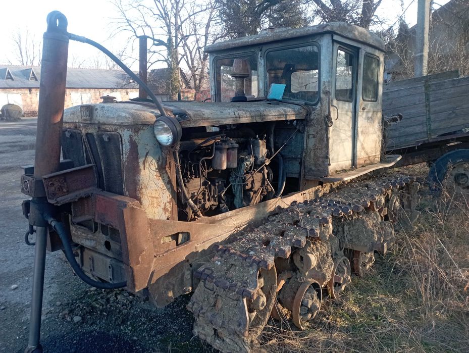 Продам трактор т74