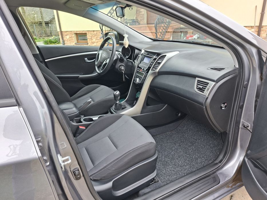 HYUNDAI I30 II 1.4 benzyna  157 tyś km