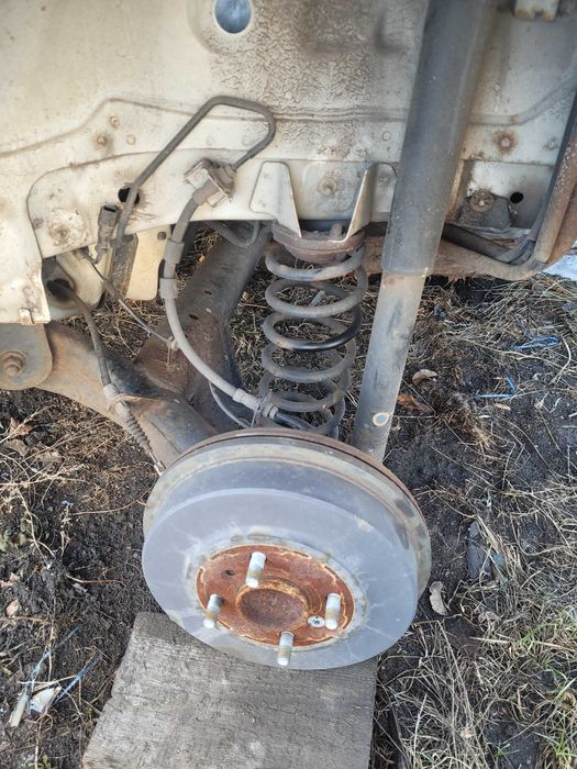 belka tył tylna ford eco sport kompletna z2014 rok  zaciskami