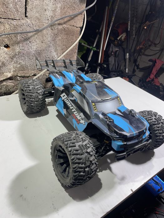 Carro Rc Maverick quantum 1/10 Valongo •