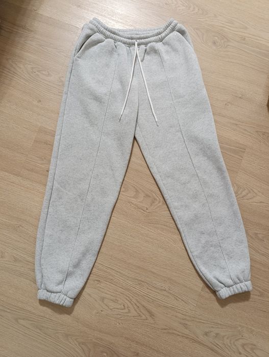 Жіночі спортивні теплі штани