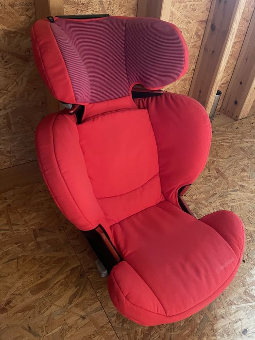 Fotelik samochodowy RodiFix AirProtect 15-36 kg Maxi-Cosi