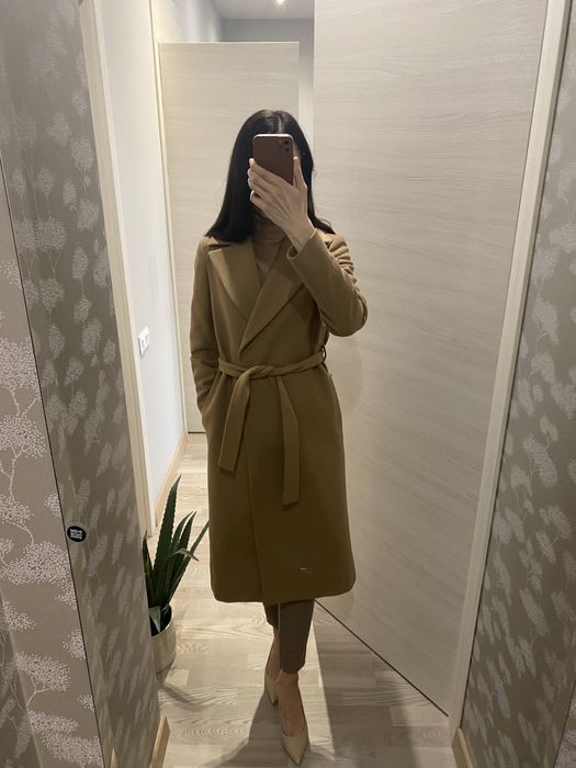 Пальто massimo dutti