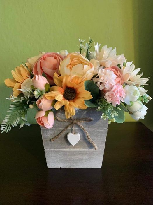 Flower box - kwiaty sztuczne