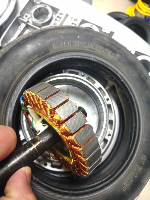 Ветрогенератор / самодельный ветрогенератор/ генератор из мотор колеса ...