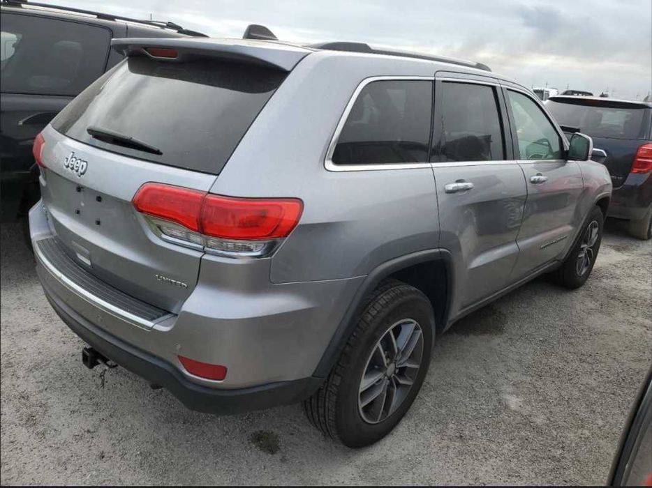 Jeep Grand Cherokee wk2 Разборка Комплект Капот Бампер Крило Фара  PSC