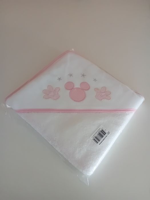 Toalha de banho bebé