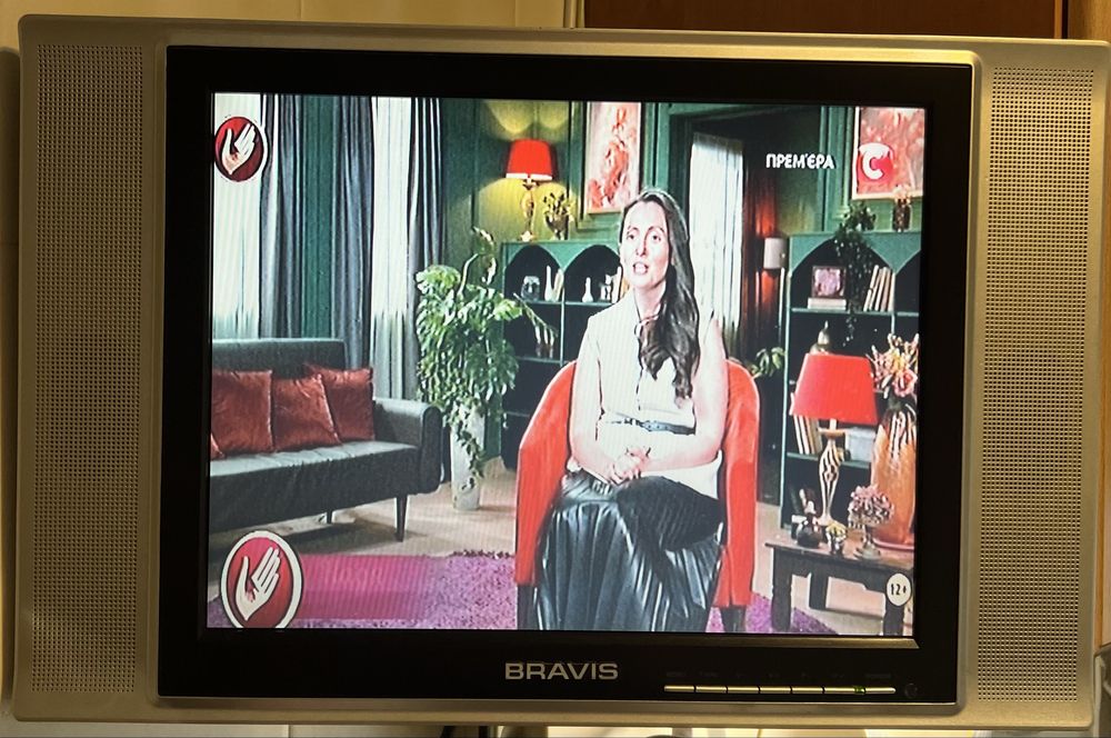 Продам телевізор Bravis