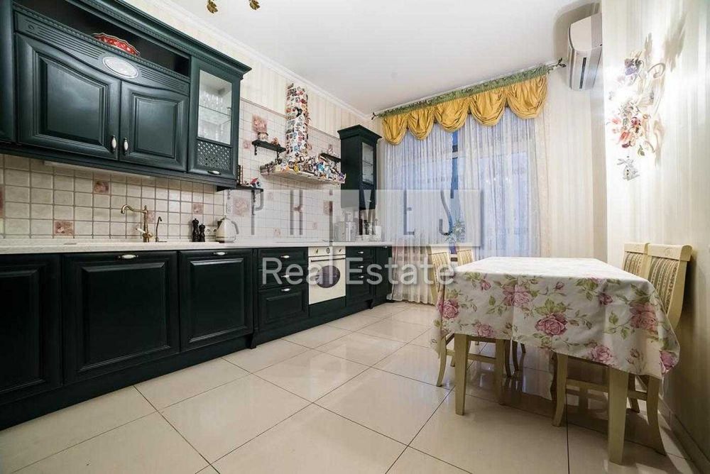 Аренда 3к квартиры 115м2, ЖК Новопечерские Липки, ул. Андрея Верхогляда, 9