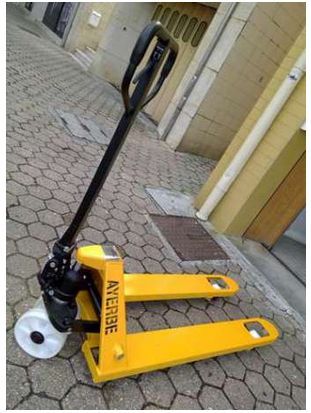 Porta-paletes monta-cargas hidráulico 2500 kg garfos c/ 1150 mm AYERBE