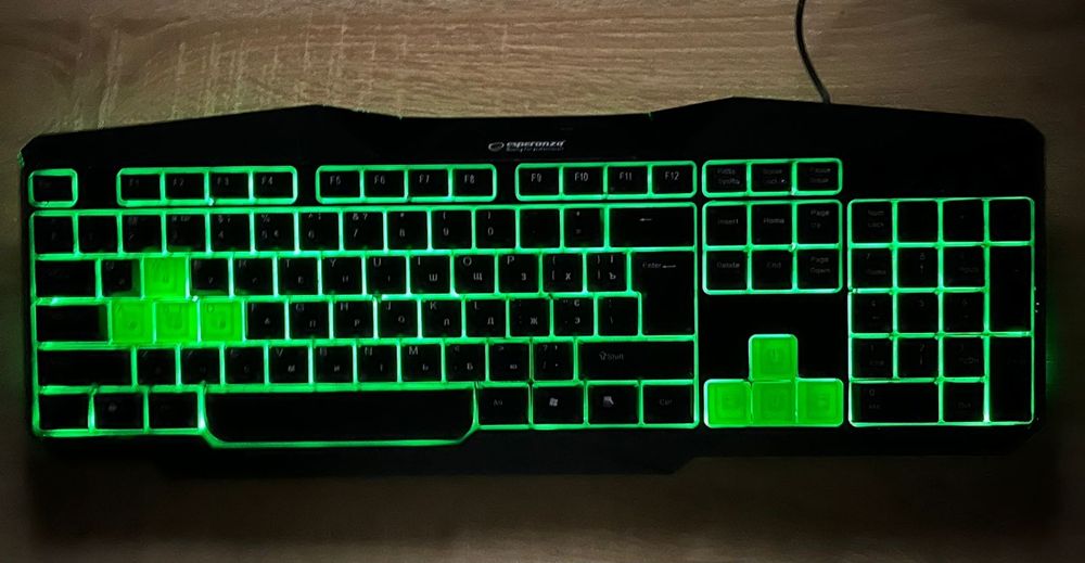 Продам клавіатуру