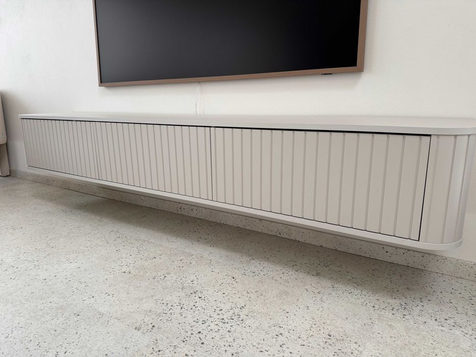 Szafka RTV Kaszmir Ryflowana