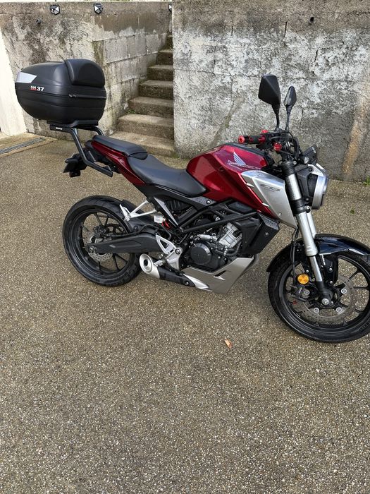 vendo mota honda 125 r 2019