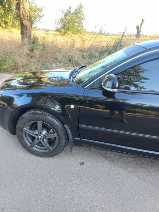 Шкода суперб 1 покоління
